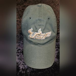 University of South Florida Bulls Fitted Hat by Legacy. Size Large Pre- Owned
